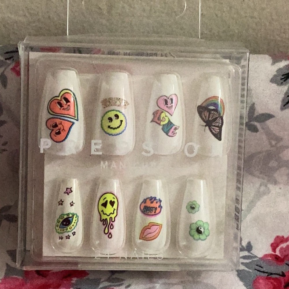 Ron Bass variety coffin press-on nail set